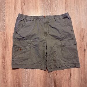 Boston Traders Cargo Shorts XL Mens Olive Green Elastic Waist Cotton Pockets